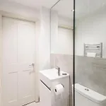 Host & - Franklin Rise * Harrogate